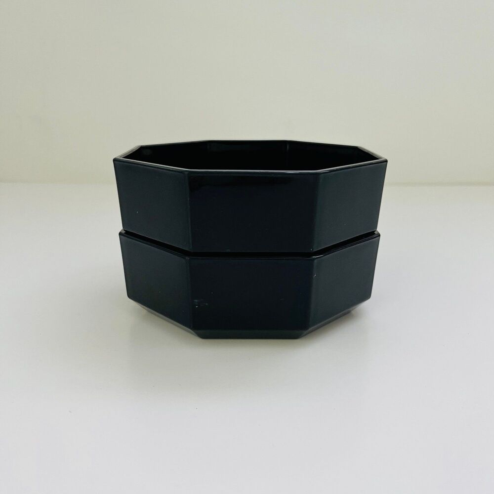 ARCOPAL France Novoctime Black Glass Small Fruit Dessert Bowls, Set of 2